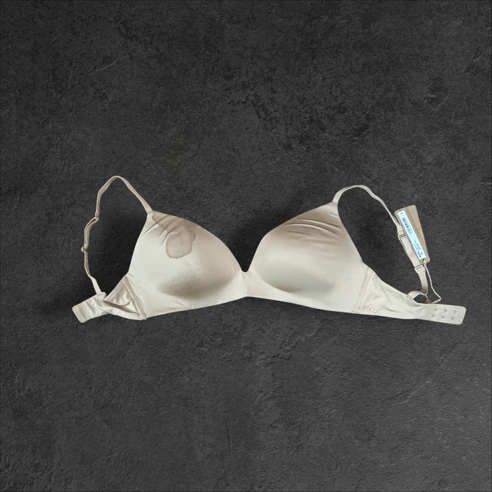 SKIMS Wireless Form T-Shirt Bra Clay Beige BR-LIG-10680W Size 32DD NWT Stained